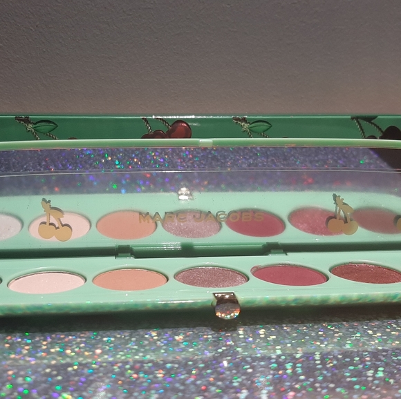 Marc Jacobs Eye-Conic Multi-finish Eye Palette - Picture 3 of 3
